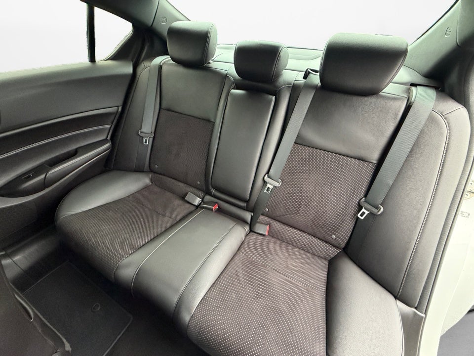 2016 Acura ILX Premium & A-SPEC Packages