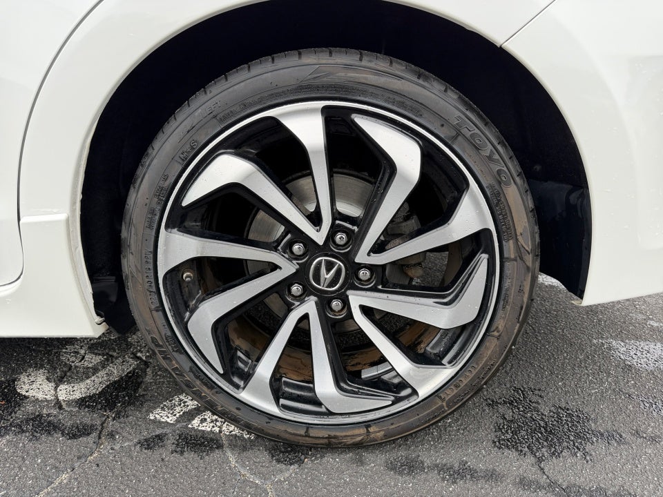 2016 Acura ILX Premium & A-SPEC Packages