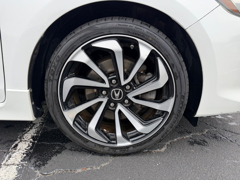 2016 Acura ILX Premium & A-SPEC Packages