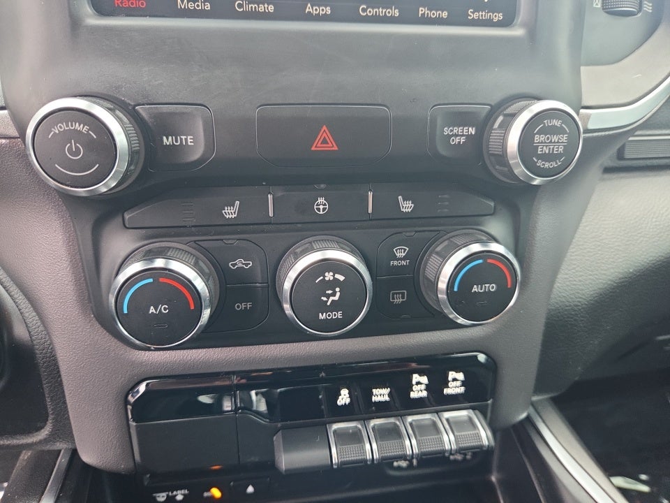 2019 RAM 1500 Big Horn/Lone Star Crew Cab 4x4 5'7" Box