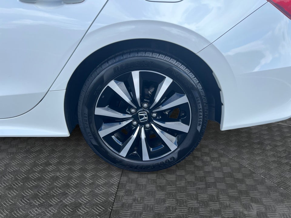 2022 Honda Civic Sedan EX