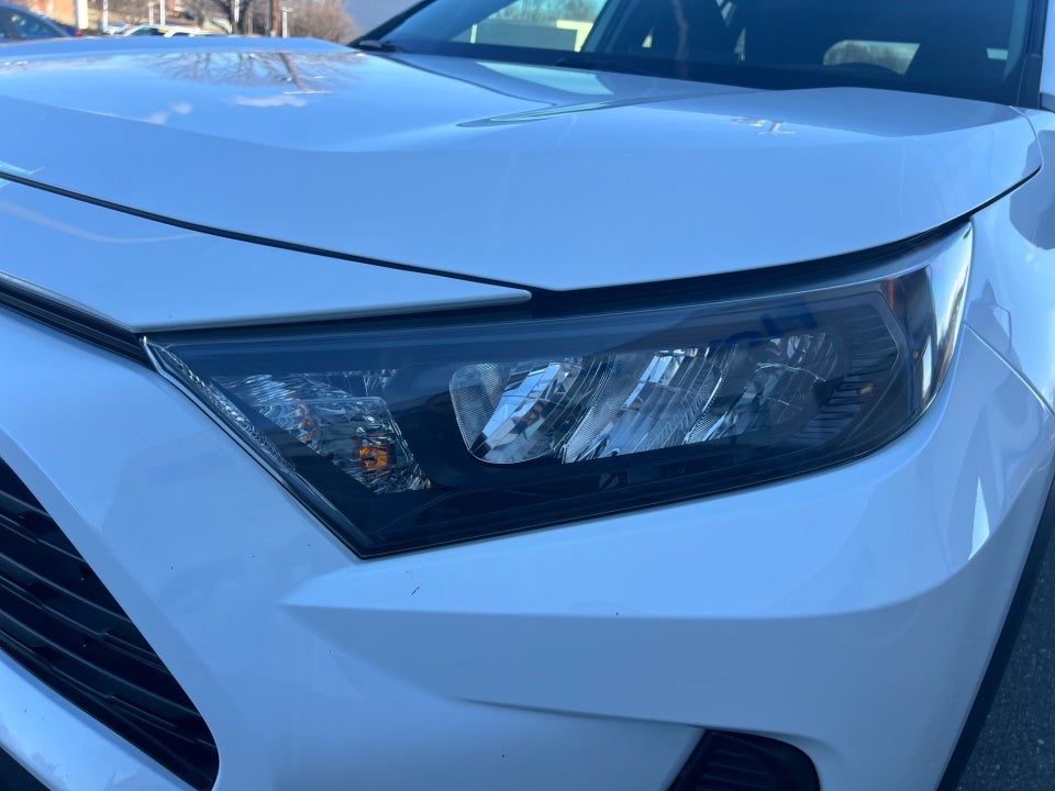 2019 Toyota RAV4 Hybrid LE