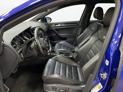 2017 Volkswagen Golf R 4-Door w/DCC & Navigation
