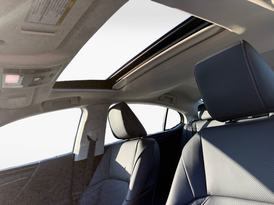 2023 Lexus ES 350 Ultra Luxury