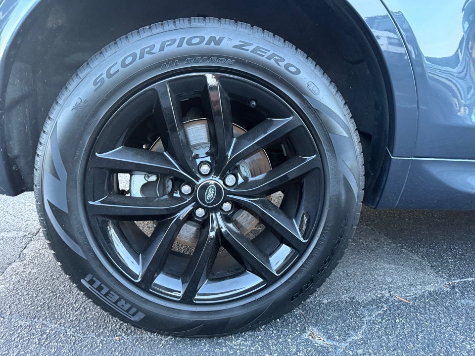 2025 Land Rover Discovery Sport S