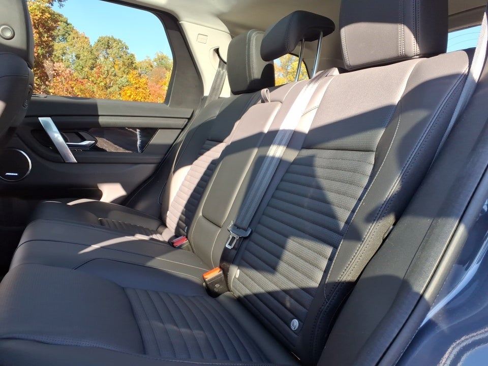 2025 Land Rover Discovery Sport S