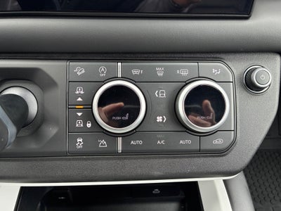 2025 Land Rover Defender 110 P500 X-Dynamic SE