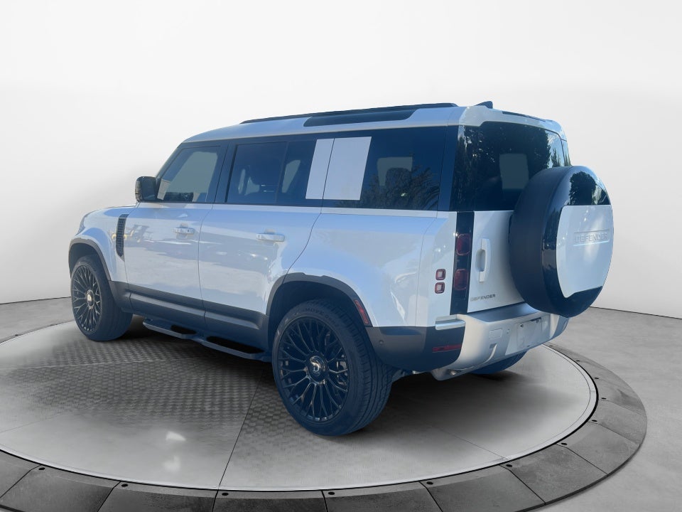 2025 Land Rover Defender 110 P400 S