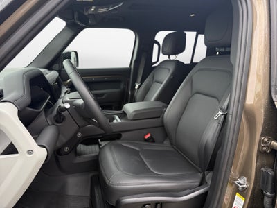 2024 Land Rover Defender 110 P400 S