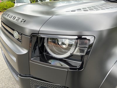 2023 Land Rover Defender 110 V8