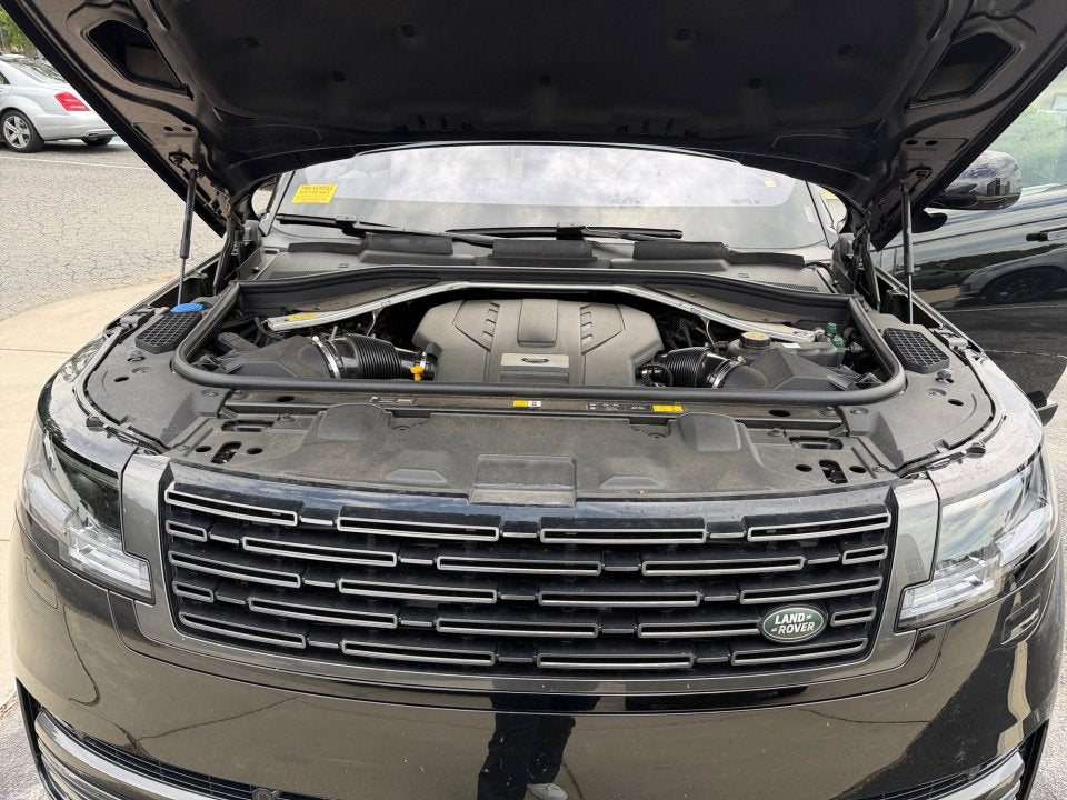 2023 Land Rover Range Rover P530 SE