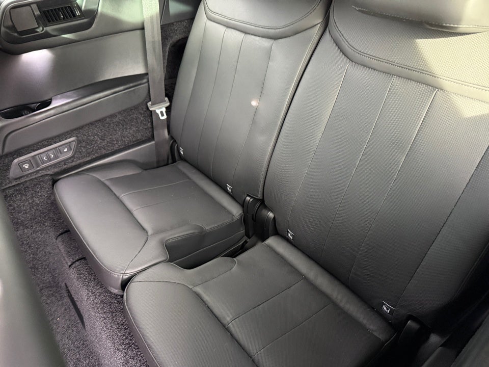 2024 Land Rover Range Rover P400 SE