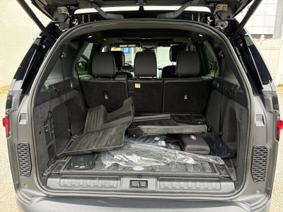2025 Land Rover Discovery P300 S