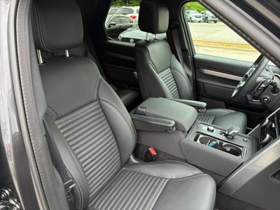 2025 Land Rover Discovery P360 Dynamic SE
