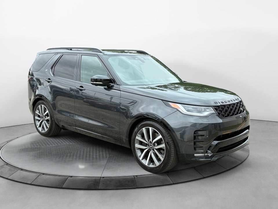 2025 Land Rover Discovery P360 Dynamic SE
