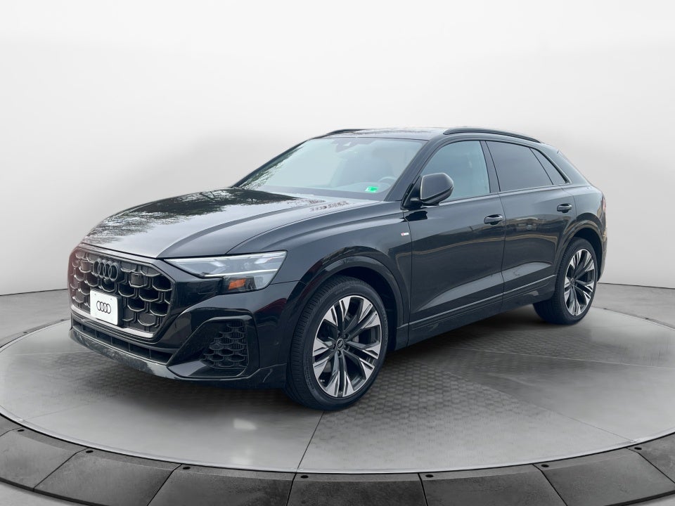 2026 Audi Q8 Premium Plus 55 TFSI quattro Tiptronic