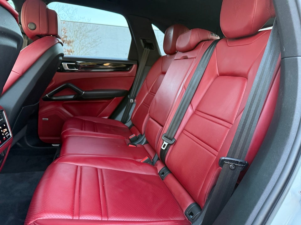 2019 Porsche Cayenne E-Hybrid E-Hybrid