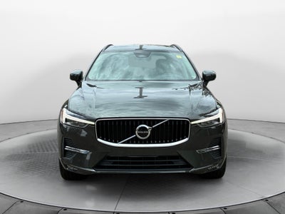 2022 Volvo XC60 Momentum