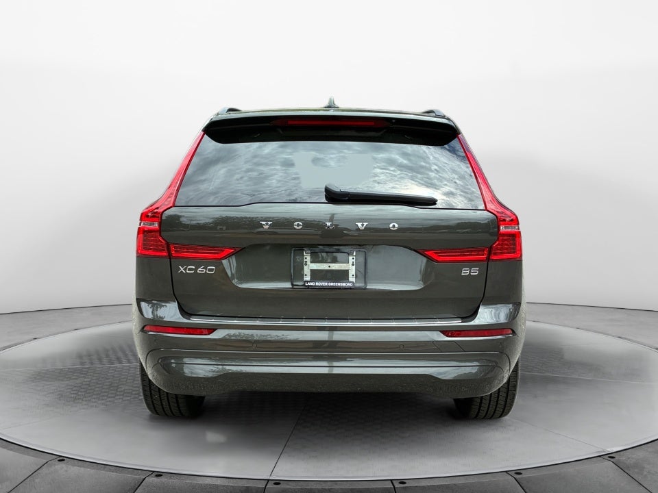 2022 Volvo XC60 Momentum
