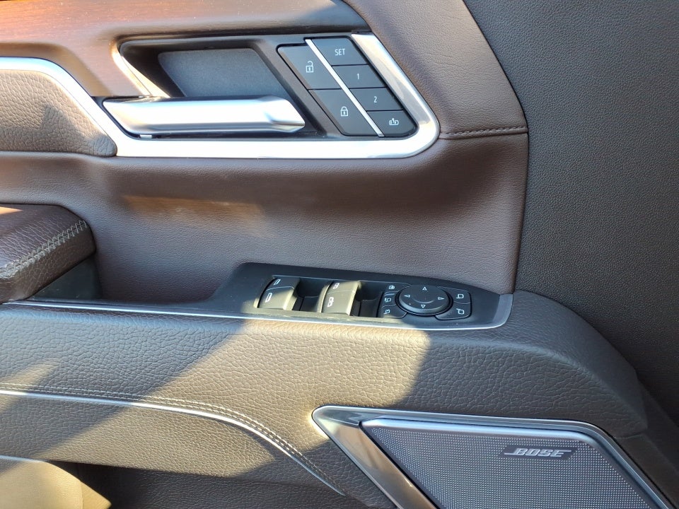 2024 GMC Sierra 2500HD 4WD Crew Cab Standard Bed Denali