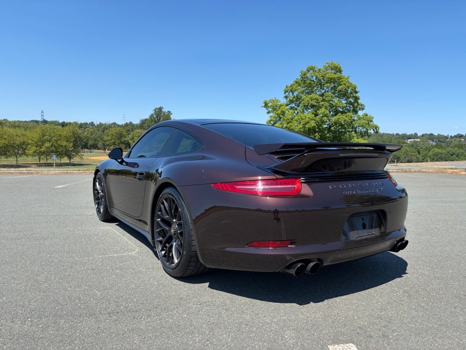 2016 Porsche 911 Carrera GTS