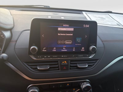 2022 Nissan Altima SR Intelligent AWD