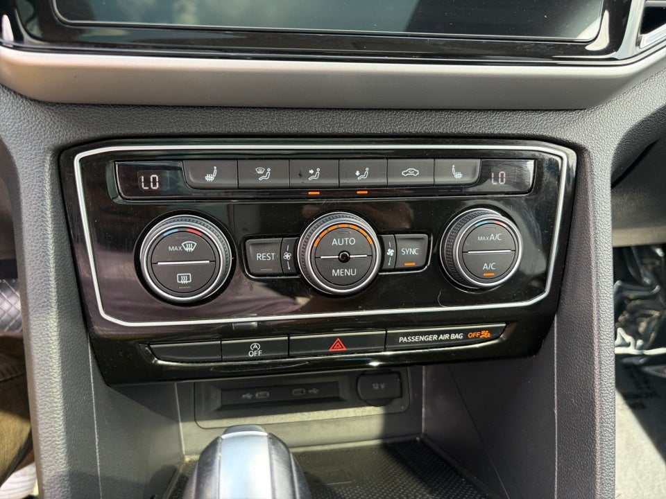2022 Volkswagen Atlas 2.0T SE w/Technology