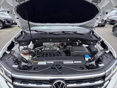2021 Volkswagen Atlas 3.6L V6 SE w/Technology R-Line