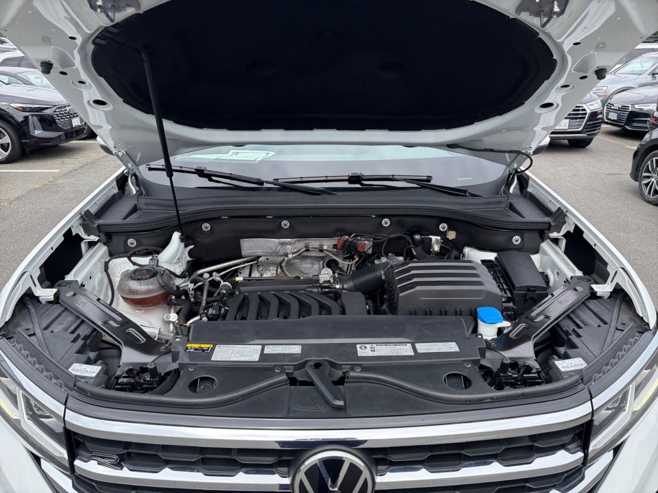2021 Volkswagen Atlas 3.6L V6 SE w/Technology R-Line
