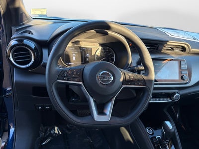2020 Nissan Kicks SV Xtronic CVT