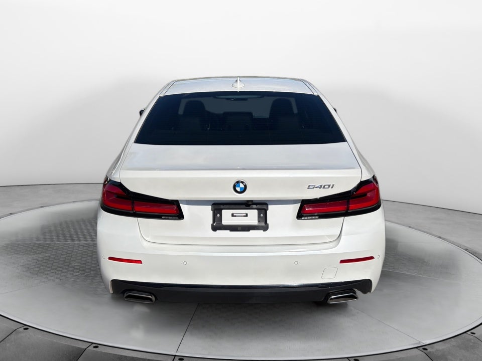 2022 BMW 540 i