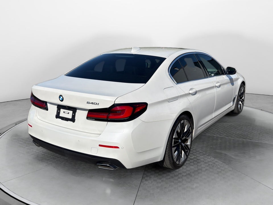 2022 BMW 540 i