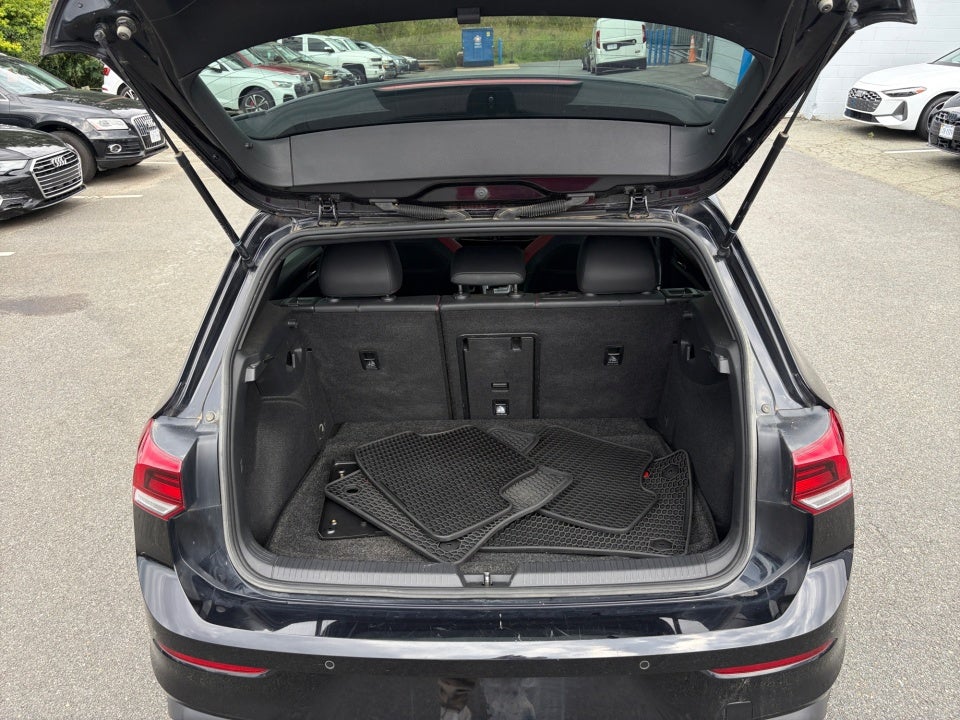 2022 Volkswagen Golf GTI SE