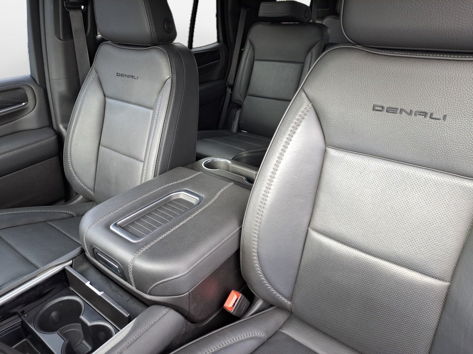 2021 GMC Yukon 4WD Denali