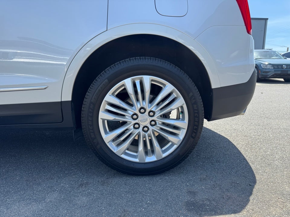 2019 Cadillac XT5 Premium Luxury