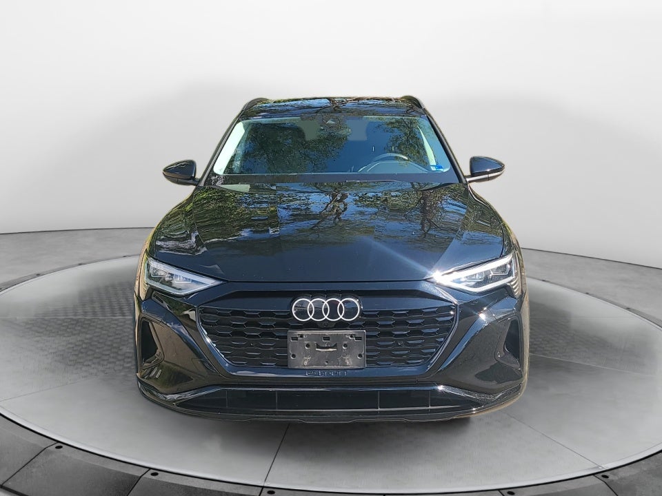 2024 Audi Q8 e-tron Premium