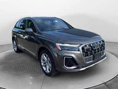 2025 Audi Q7 Premium 45 TFSI quattro Tiptronic