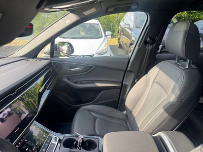 2025 Audi Q7 Premium 45 TFSI quattro Tiptronic