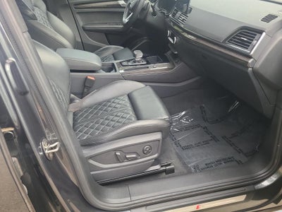 2023 Audi SQ5 Premium Plus