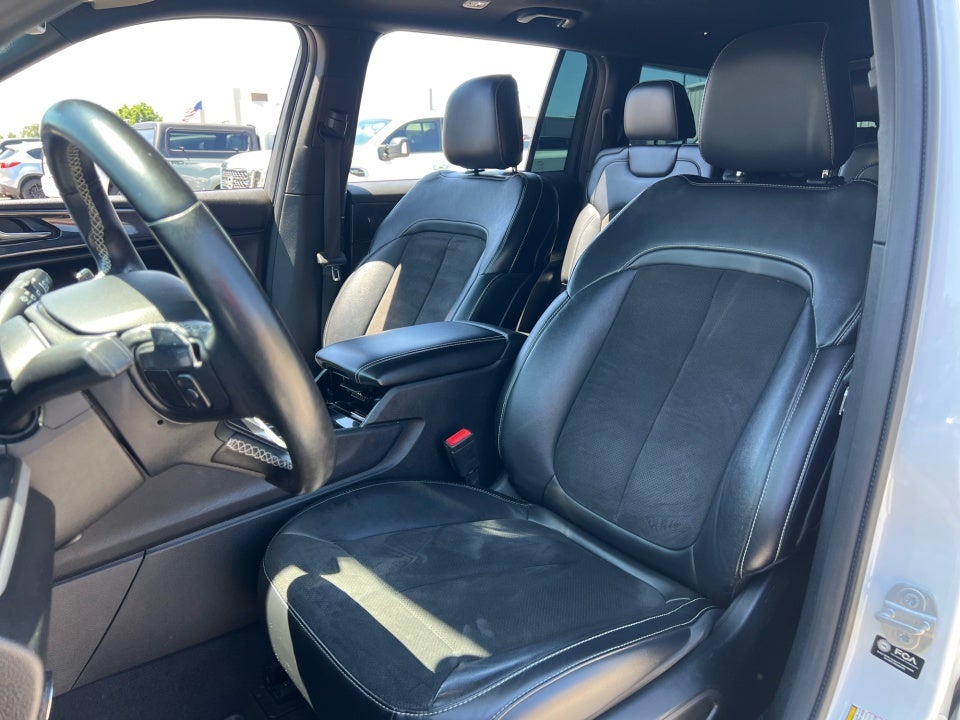 2021 Jeep Grand Cherokee L Altitude 4x4
