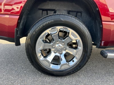 2022 RAM 1500 Big Horn Crew Cab 4x4 5'7" Box