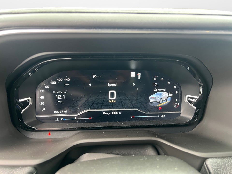 2022 GMC Yukon 4WD Denali