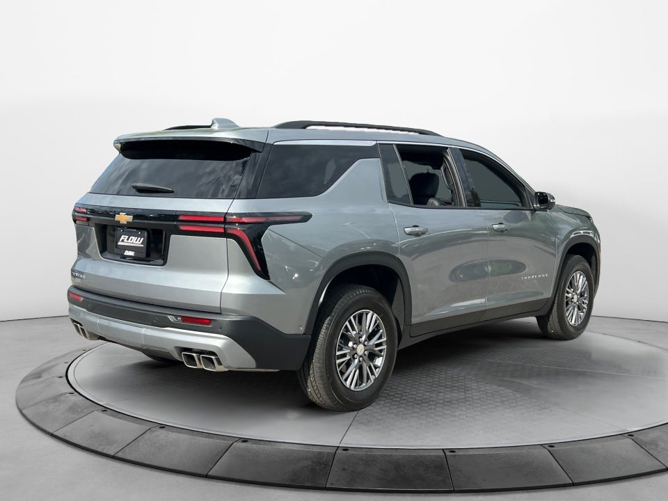 2025 Chevrolet Traverse FWD LT