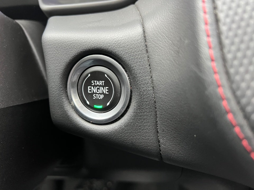 2023 Chevrolet Suburban 4WD RST