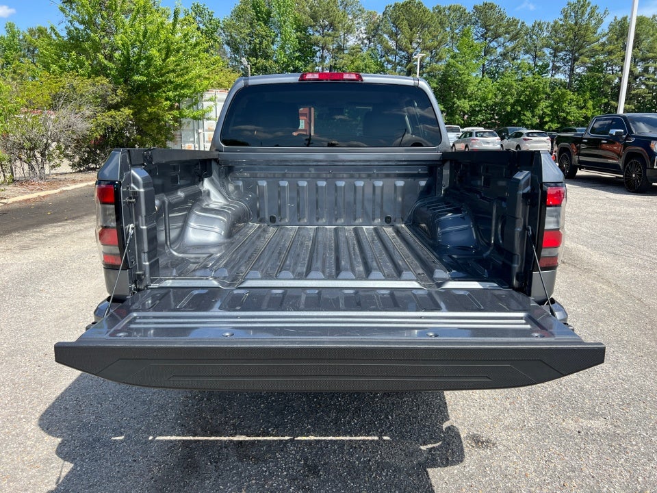 2025 Nissan Frontier Crew Cab SV 4x4