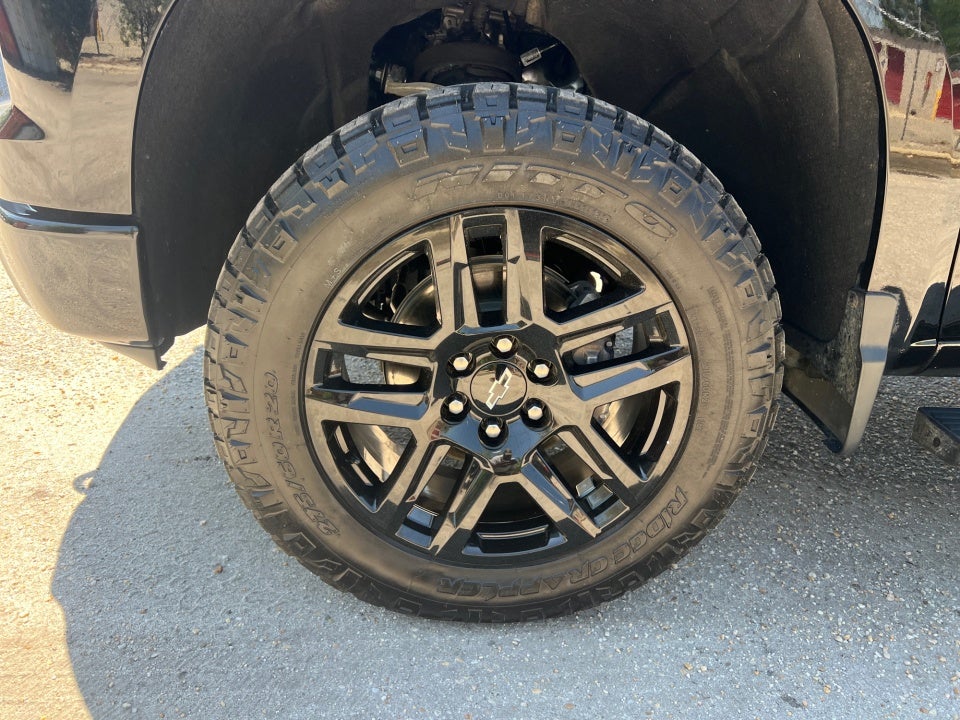 2026 Chevrolet Silverado 1500 4WD Crew Cab Short Bed Custom Trail Boss