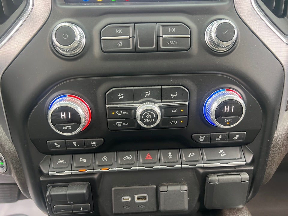 2021 GMC Sierra 1500 4WD Crew Cab Short Box SLT