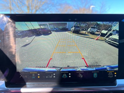 2022 GMC Sierra 1500 4WD Crew Cab Short Box SLT