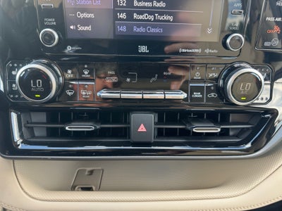 2021 Toyota Highlander Hybrid Limited