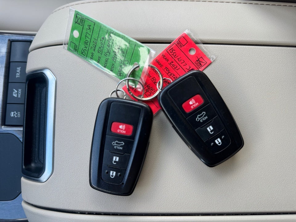 2021 Toyota Highlander Hybrid Limited